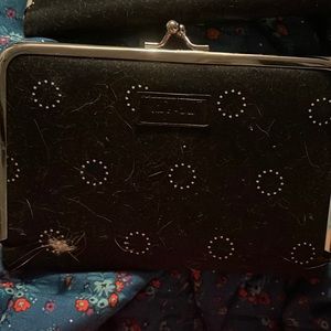 Thirty one photo holder